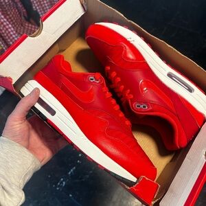 Nike Men's Bold Red Sneakers